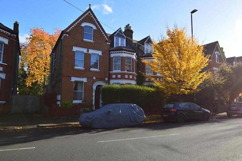 2 Bedroom Top Floor Flat, West Dulwich Free Street Parking Λονδίνο Εξωτερικό φωτογραφία